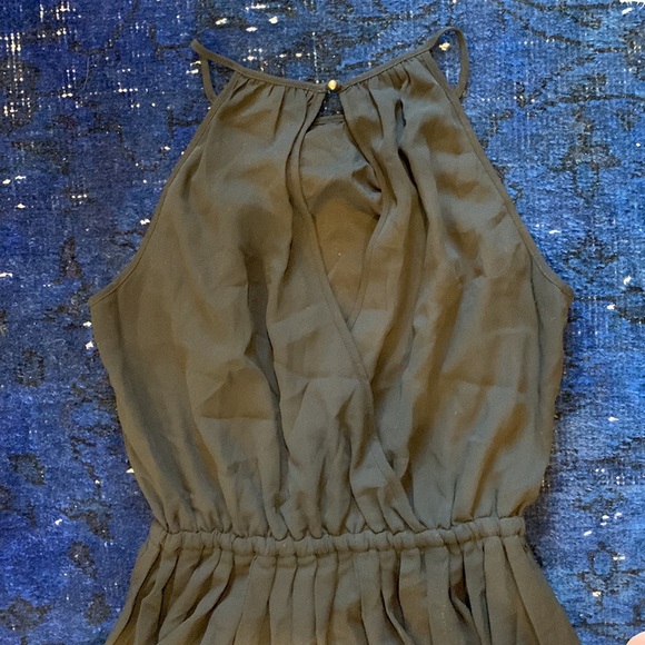 Lightweight Black Dress from Banana Republic - Picture 4 of 5